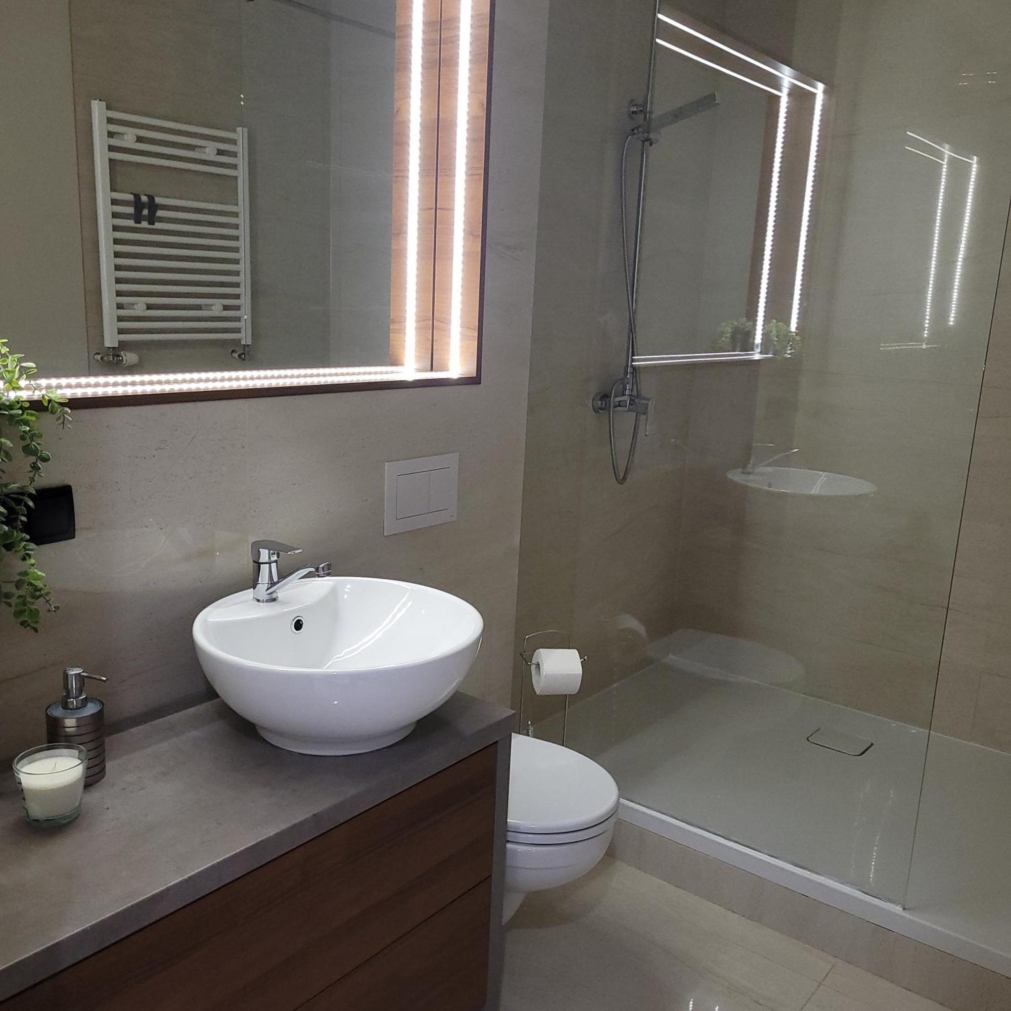 Niron Apartament Kapucynska Pila Luaran gambar