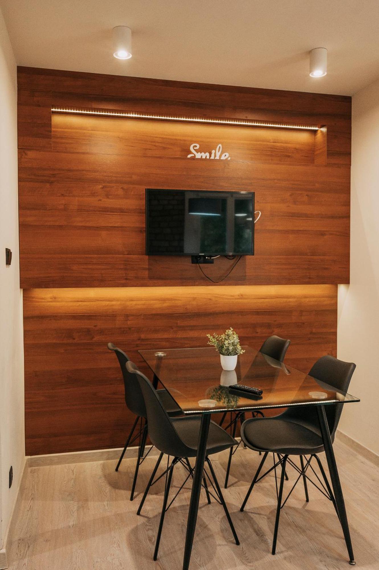 Niron Apartament Kapucynska Pila Luaran gambar